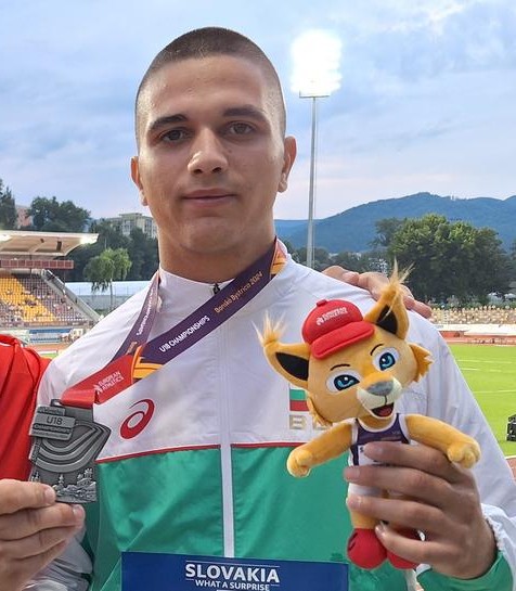 Димо Андреев